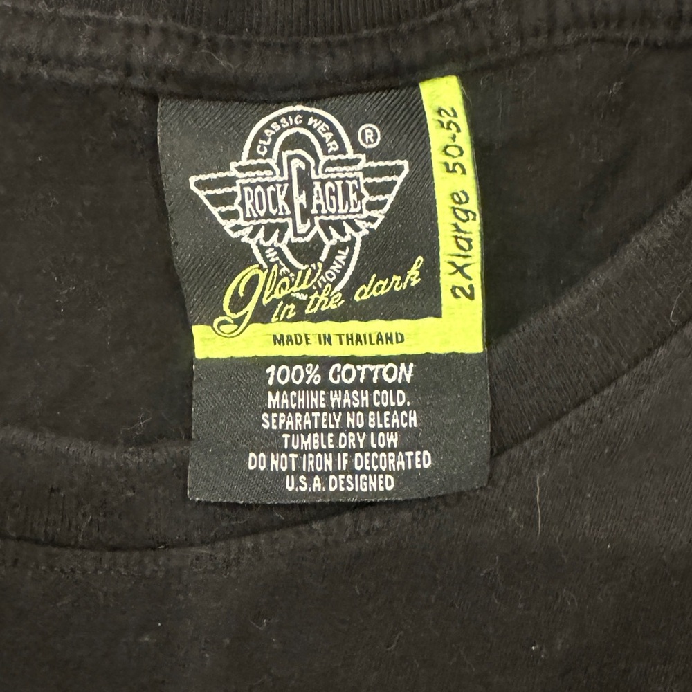 Men’s 2XL Tshirt Rock Eagle Glow in the Dark Celtic Motif Skull Dragons & sword - Picture 4 of 6
